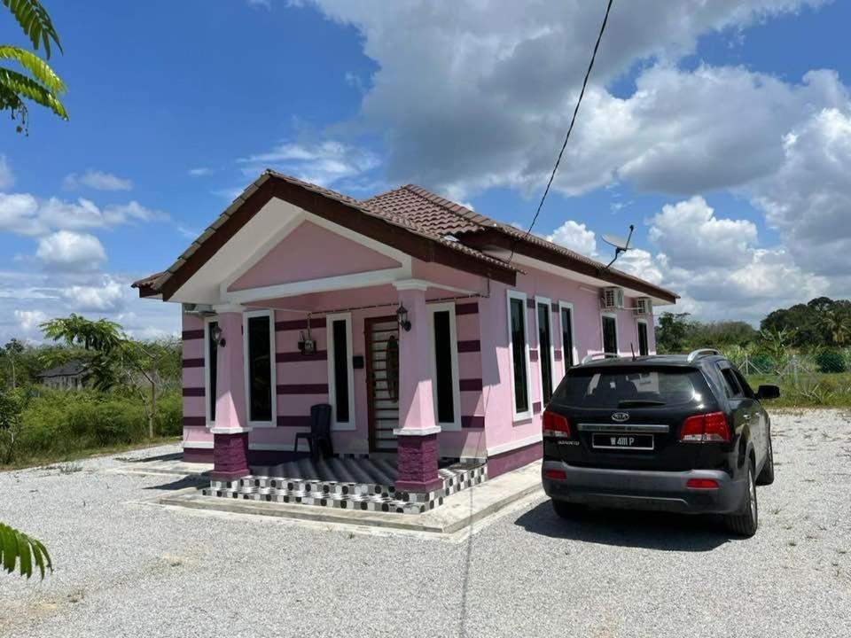 Homestay Armand Pengkalan Balak Melaka Masjid Tanah Extérieur photo